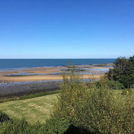 D'hotes Les 4 Vents Pointe Du Hoc - Landing Beaches לינה וארוחת בוקר גראנדקמפ-מייס