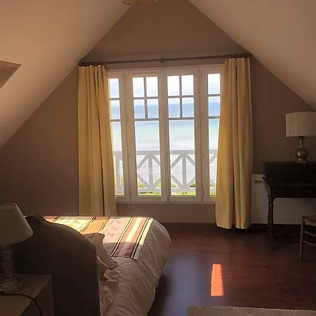 D'hotes Les 4 Vents Pointe Du Hoc - Landing Beaches Bed & Breakfast 3*